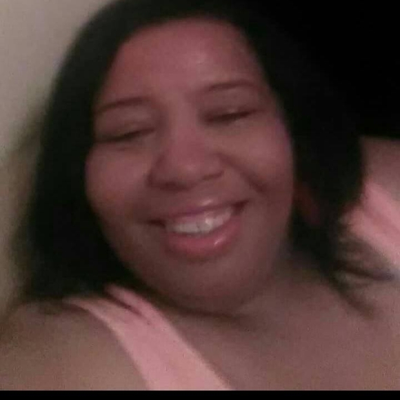 Meet your Posher, Roxanne - Picture 1 of 1